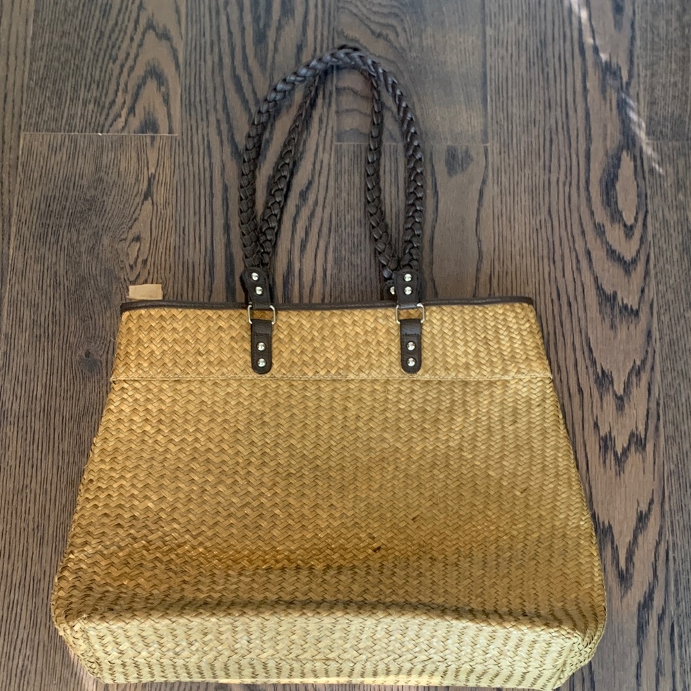 Woven beach bag